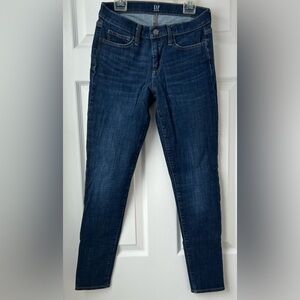 Gap True Skinny Jeans